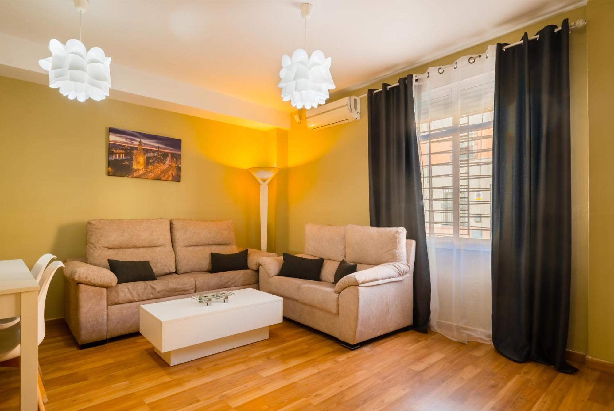 Casa Unifamiliar Apartment Seville Exterior photo