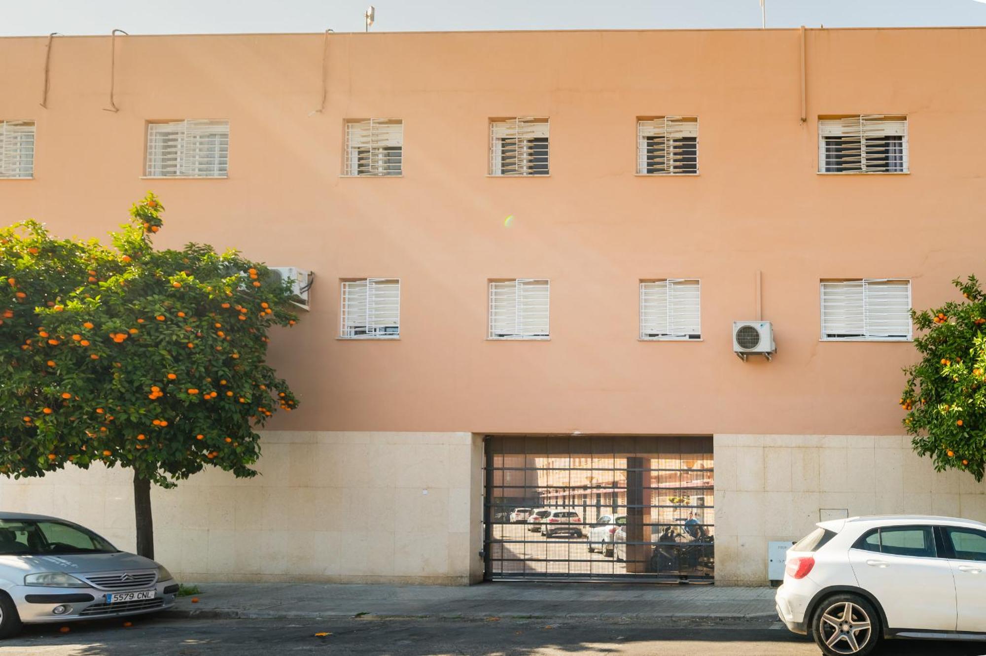 Casa Unifamiliar Apartment Seville Exterior photo
